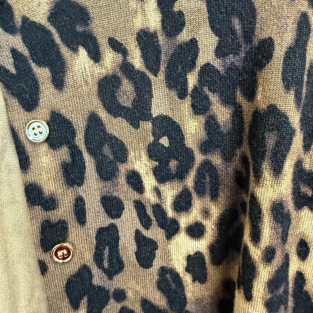 NWT Charter Club Woman 0X Leopard Print Gold Button Cardigan - Picture 4 of 12